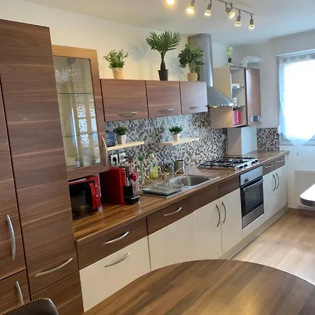 Apartment Sion Centre - Parking Et Balcon-wifi 5g Gratuit *
