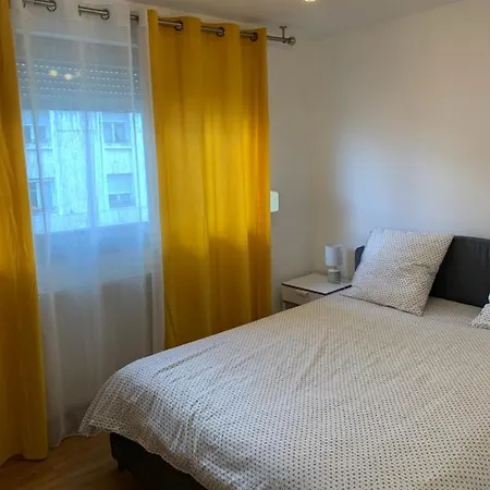 Apartment Sion Centre - Parking Et Balcon-wifi 5g Gratuit *