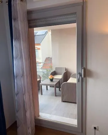 Apartment Sion Centre - Parking Et Balcon-wifi 5g Gratuit