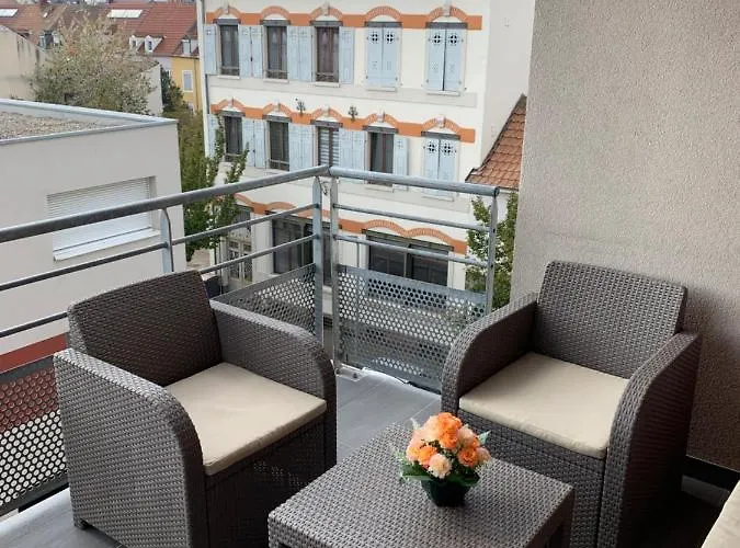 Sion Centre - Parking Et Balcon-wifi 5g Gratuit Apartman